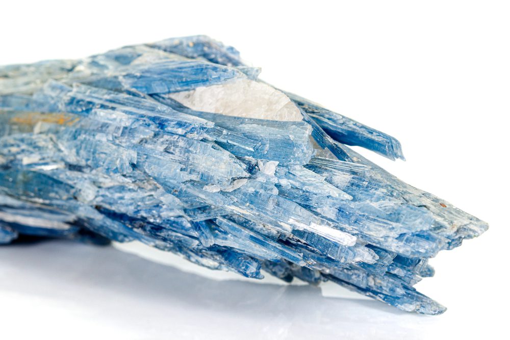 blue kyanite gemstones for anxiety
