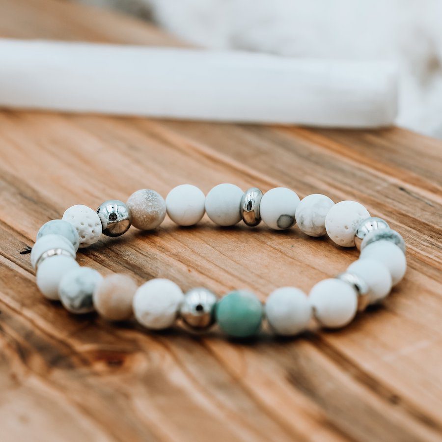 jewelry for anxiety, anxiety necklace, mala beads, crystals for anxiety, good crystals for anxiety, stones for anxiety, crystals for anxiety and depression,