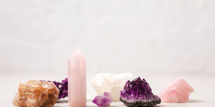 Crystals for sleep and anxiety relief – healing stones like amethyst, rose quartz, and labradorite to enhance restful sleep and calm; perfect for spiritual gifts, gemstone jewelry, and worry stones to reduce stress and support mental health