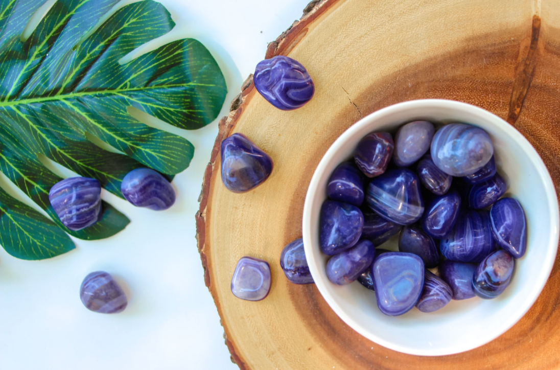 purple banded agate, purple agate, agate healing properties, purple stones for anxiety, purple crystals