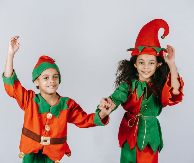 Elf on the Shelf, Elf on the Shelf ideas, Elf on the Shelf names, Elf on the Shelf arrival ideas, Elf on the Shelf printables, Elf on the Shelf story, Elf on the Shelf mischief ideas, Elf on the Shelf letters, Elf on the Shelf accessories, how to do elf on the shelf