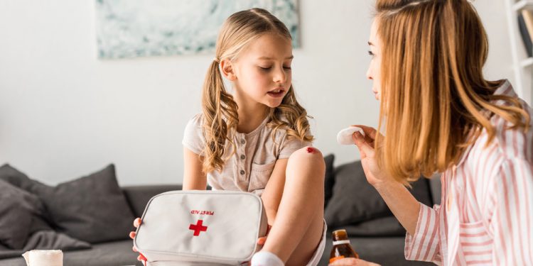 first aid essentials to put in your first aid kit